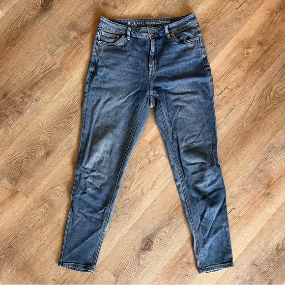 Medium wash Mom jeans - Picture 2 of 3
